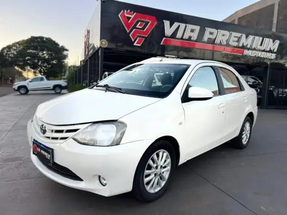 TOYOTA ETIOS 1.5 XLS SEDAN 16V FLEX 4P MANUAL TOYOTA ETIOS 1.5 XLS SEDAN 16V FLEX 4P MANUAL