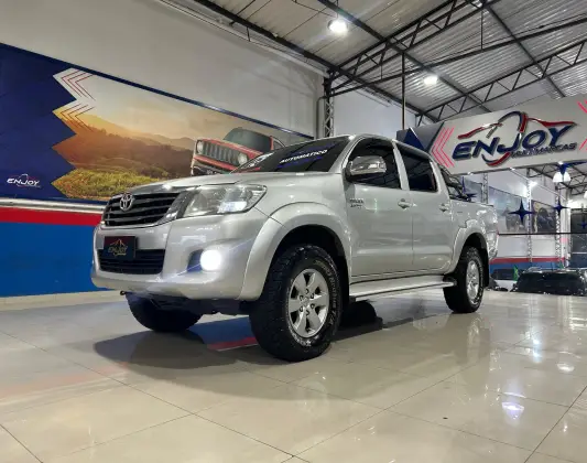 TOYOTA HILUX 2.7 SRV 4X4 CD 16V FLEX 4P AUTOMÁTICO TOYOTA HILUX 2.7 SRV 4X4 CD 16V FLEX 4P AUTOMÁTICO