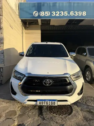TOYOTA HILUX 2.8 SRV 4X4 CD 16V DIESEL 4P AUTOMÁTICO TOYOTA HILUX 2.8 SRV 4X4 CD 16V DIESEL 4P AUTOMÁTICO