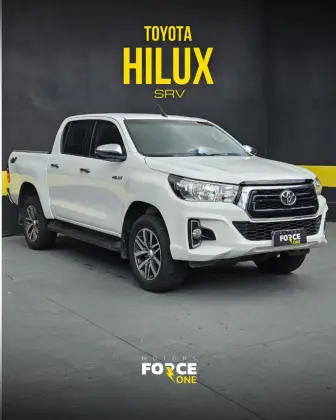 TOYOTA HILUX 2.8 SRV 4X4 CD 16V DIESEL 4P AUTOMÁTICO TOYOTA HILUX 2.8 SRV 4X4 CD 16V DIESEL 4P AUTOMÁTICO