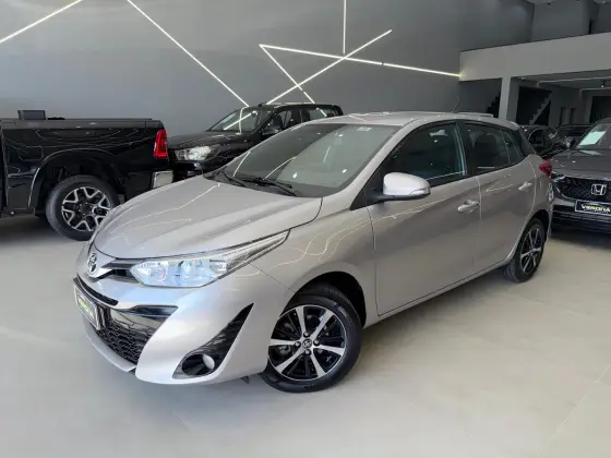 TOYOTA YARIS 1.5 16V FLEX XS MULTIDRIVE TOYOTA YARIS 1.5 16V FLEX XS MULTIDRIVE