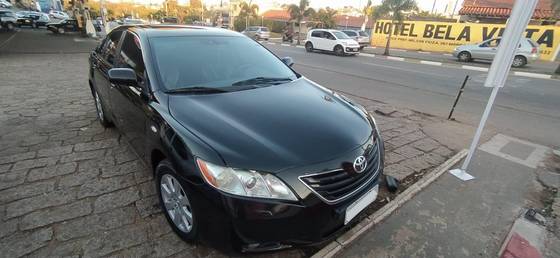 TOYOTA CAMRY 3.5 XLE V6 24V GASOLINA 4P AUTOMÁTICO
