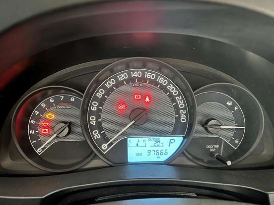 TOYOTA-COROLLA-1.8 GLI 16V FLEX 4P AUTOMÁTICO TOYOTA-COROLLA-2015