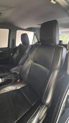 TOYOTA-HILUX SW4-2017
