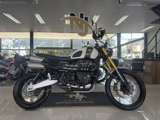 TRIUMPH SCRAMBLER 1200 XE 