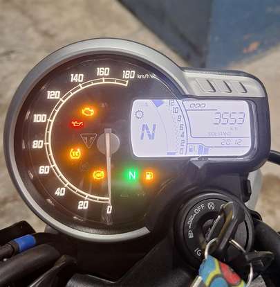 TRIUMPH-SPEED 400-2024