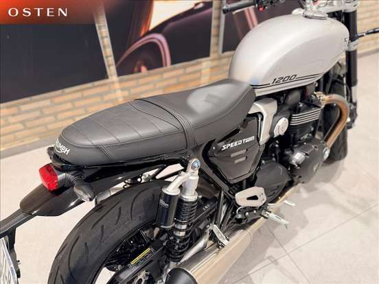 TRIUMPH-SPEED TWIN-2025