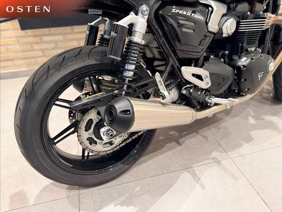 TRIUMPH-SPEED TWIN-2025