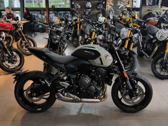 TRIUMPH-TRIDENT 660 TRIUMPH-TRIDENT 660-2026