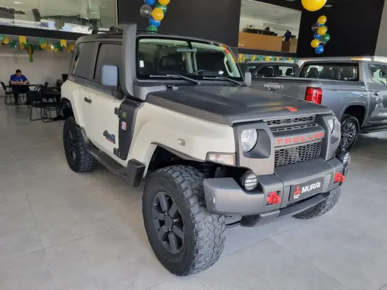 TROLLER T4 3.2 XLT 4X4 20V TURBO INTERCOOLER DIESEL 2P MANUAL TROLLER T4 3.2 XLT 4X4 20V TURBO INTERCOOLER DIESEL 2P MANUAL