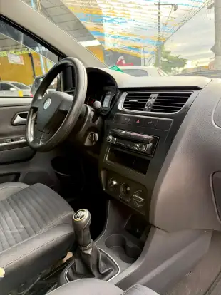 VOLKSWAGEN-CROSSFOX-1.6 MI FLEX 8V 4P MANUAL VOLKSWAGEN-CROSSFOX-2010