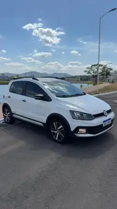 VOLKSWAGEN-FOX-2019