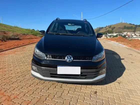 VOLKSWAGEN FOX 1.6 MSI TOTAL FLEX XTREME 4P MANUAL VOLKSWAGEN FOX 1.6 MSI TOTAL FLEX XTREME 4P MANUAL