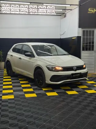 VOLKSWAGEN POLO 1.0 MPI TRACK MANUAL VOLKSWAGEN POLO 1.0 MPI TRACK MANUAL