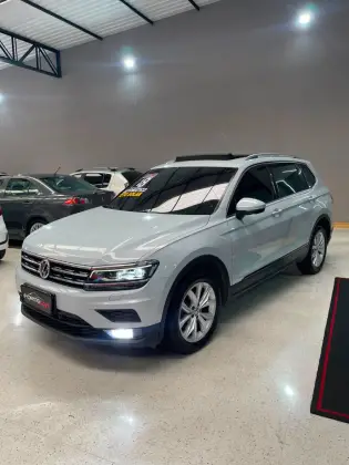 VOLKSWAGEN TIGUAN 1.4 250 TSI TOTAL FLEX ALLSPACE COMFORTLINE TIPTRONIC VOLKSWAGEN TIGUAN 1.4 250 TSI TOTAL FLEX ALLSPACE COMFORTLINE TIPTRONIC