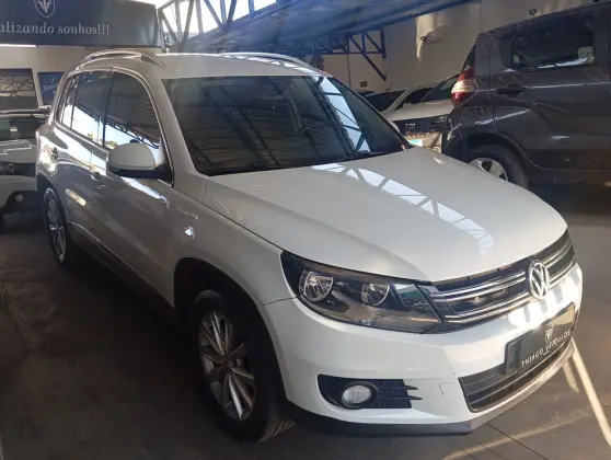 VOLKSWAGEN TIGUAN 2.0 TSI 16V TURBO GASOLINA 4P TIPTRONIC VOLKSWAGEN TIGUAN 2.0 TSI 16V TURBO GASOLINA 4P TIPTRONIC