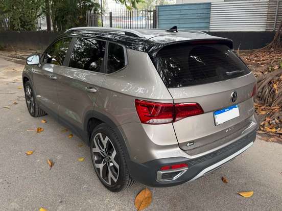 VOLKSWAGEN-TAOS-1.4 250 TSI TOTAL FLEX HIGHLINE AUTOMÁTICO VOLKSWAGEN-TAOS-2024