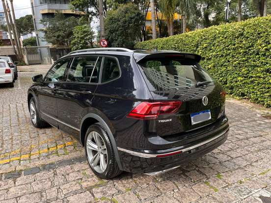 VOLKSWAGEN-TIGUAN-2.0 350 TSI GASOLINA ALLSPACE R-LINE 4MOTION DSG VOLKSWAGEN-TIGUAN-2018