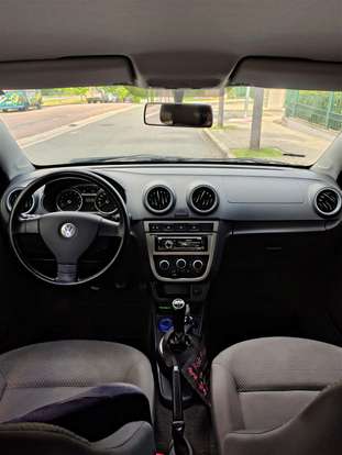 VOLKSWAGEN-VOYAGE-1.6 MI TREND 8V FLEX 4P MANUAL VOLKSWAGEN-VOYAGE-2011