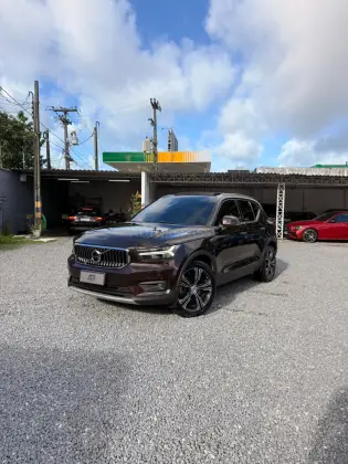 VOLVO XC40 2.0 T4 GASOLINA INSCRIPTION GEARTRONIC VOLVO XC40 2.0 T4 GASOLINA INSCRIPTION GEARTRONIC
