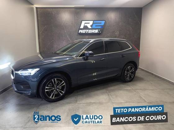 VOLVO XC60 2.0 D5 DIESEL MOMENTUM AWD GEARTRONIC