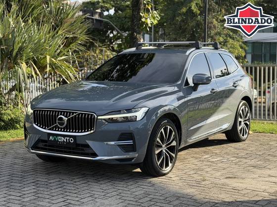 VOLVO XC60 2.0 T8 RECHARGE PLUS AWD GEARTRONIC