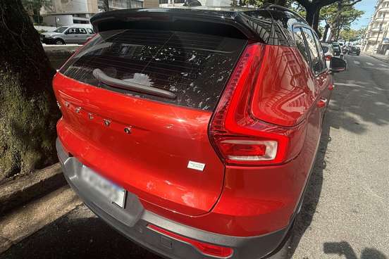 VOLVO-XC40-P8 RECHARGE ELECTRIC BEV PURE AWD VOLVO-XC40-2021