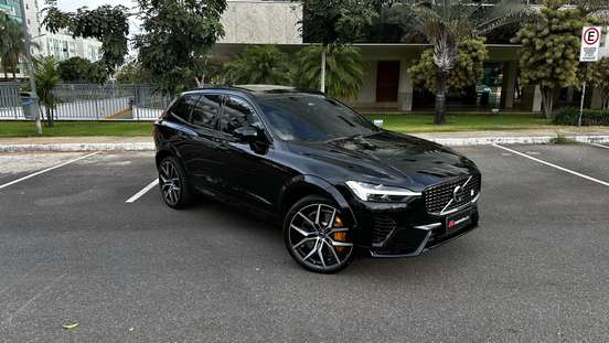 VOLVO-XC60-2023