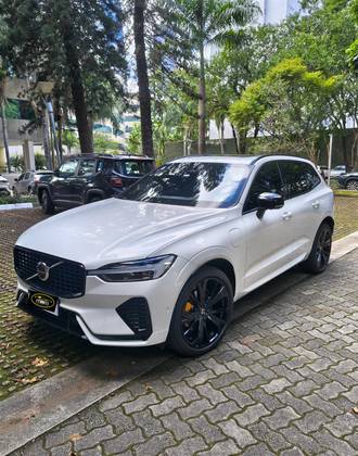 VOLVO XC60 2.0 T8 RECHARGE ULTIMATE DARK AWD GEARTRONIC