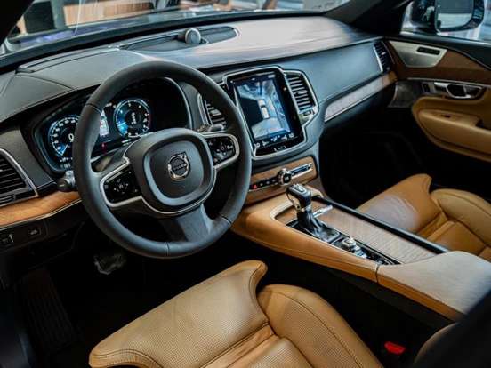 VOLVO-XC90-2.0 D5 DIESEL INSCRIPTION AWD GEARTRONIC VOLVO-XC90-2019