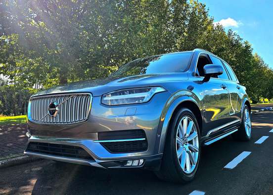 VOLVO-XC90-2016