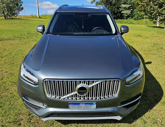 VOLVO-XC90-2016