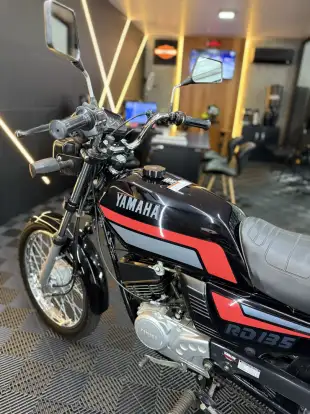 YAMAHA-RD 135-1988