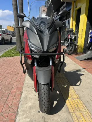 YAMAHA XMAX ABS YAMAHA XMAX ABS
