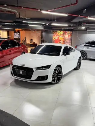AUDI TT 2.0 TFSI COUPÉ AMBITION 2P GASOLINA S-TRONIC AUDI TT 2.0 TFSI COUPÉ AMBITION 2P GASOLINA S-TRONIC