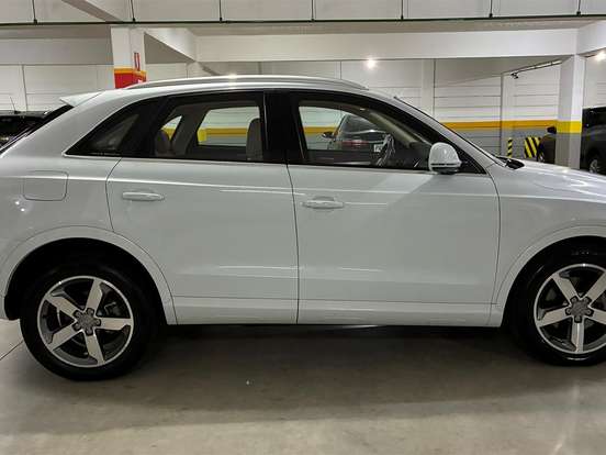 AUDI-Q3-2.0 TFSI AMBITION QUATTRO 4P GASOLINA S TRONIC AUDI-Q3-2014