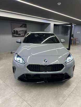 BMW-220i-2025