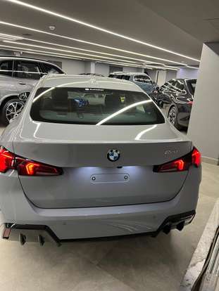 BMW-220i-2025