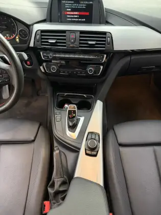 /en/city/cate-car-used-car/bmw-320i-2018-2-0-sport-16v-turbo-active-flex-4p-automatic-49766442730587136/-10
