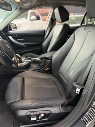 /en/city/cate-car-used-car/bmw-320i-2018-2-0-sport-16v-turbo-active-flex-4p-automatic-49766442730587136/-11