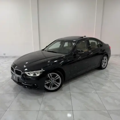 BMW 328i 2.0 SPORT GP 16V ACTIVEFLEX 4P AUTOMÁTICO BMW 328i 2.0 SPORT GP 16V ACTIVEFLEX 4P AUTOMÁTICO