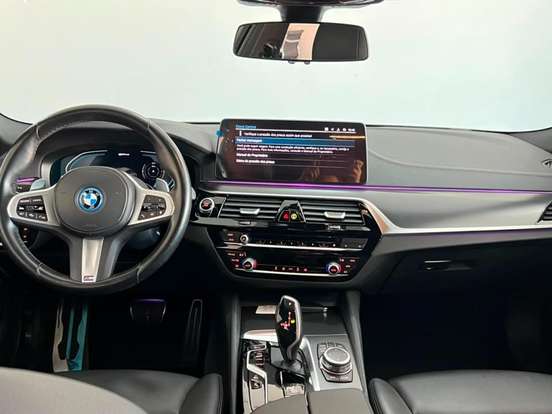 BMW-530e-2.0 16V TWINPOWER HÍBRIDO M SPORT AUTOMÁTICO BMW-530e-2022