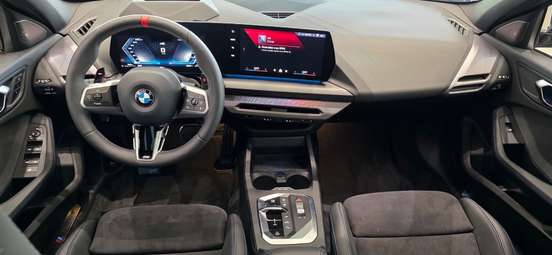 BMW-M 135i-2.0 16V TURBO GASOLINA XDRIVE STEPTRONIC BMW-M 135i-2025