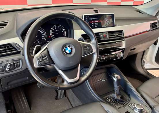 BMW-X1-2.0 16V TURBO ACTIVEFLEX SDRIVE20I 4P AUTOMÁTICO BMW-X1-2020