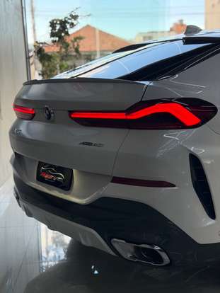 BMW-X6-2022