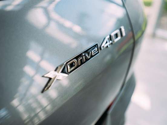 BMW-X6-3.0 TWINPOWER GASOLINA XDRIVE40I M SPORT DARK EDITION AUTOMÁTICO BMW-X6-2025