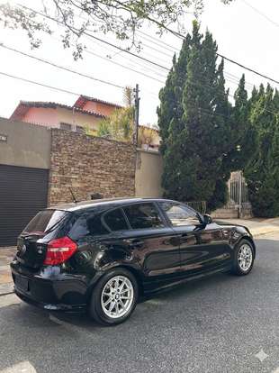 BMW-118i-2.0 TOP HATCH 16V GASOLINA 4P AUTOMÁTICO BMW-118i-2009