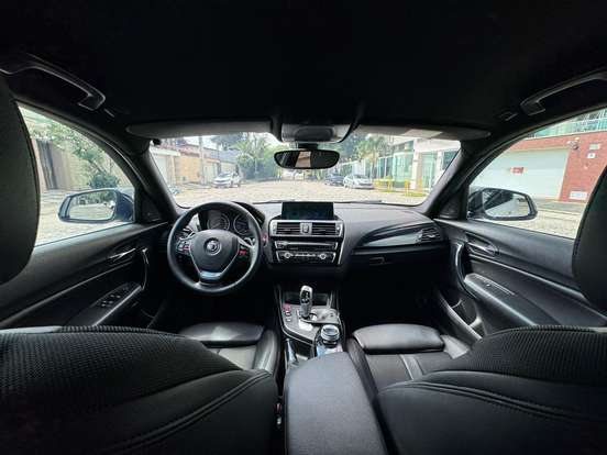 BMW-120i-2.0 16V SPORT ACTIVEFLEX 4P AUTOMÁTICO BMW-120i-2015