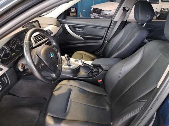 BMW-320i-2.0 16V TURBO GASOLINA 4P AUTOMÁTICO BMW-320i-2013
