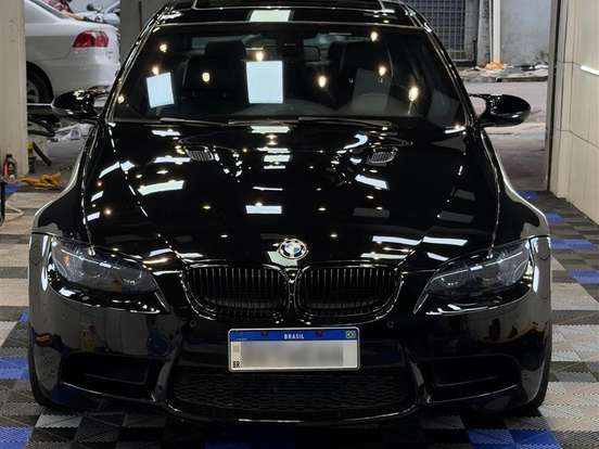 BMW-M3-4.0 SEDAN V8 32V GASOLINA 4P AUTOMATIZADO BMW-M3-2010